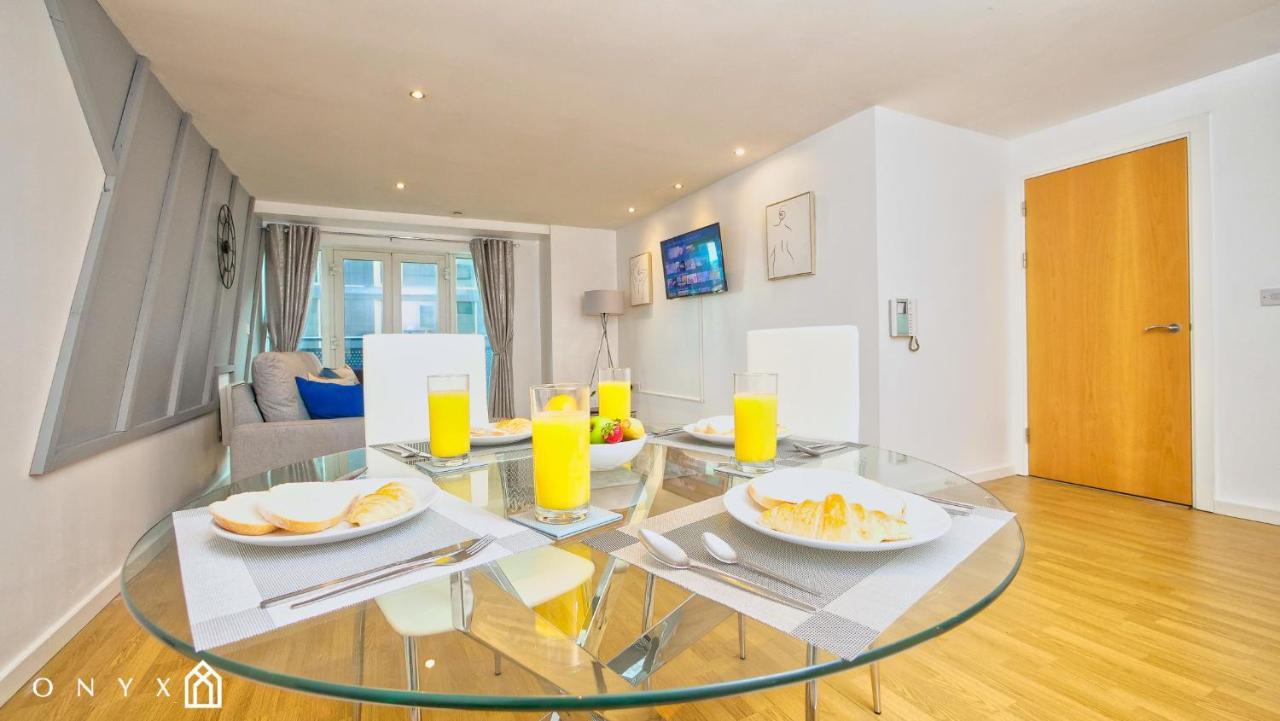 Onyx Bullring Stunning Large Spacious City Centre Apartment เบอร์มิงแฮม ภายนอก รูปภาพ