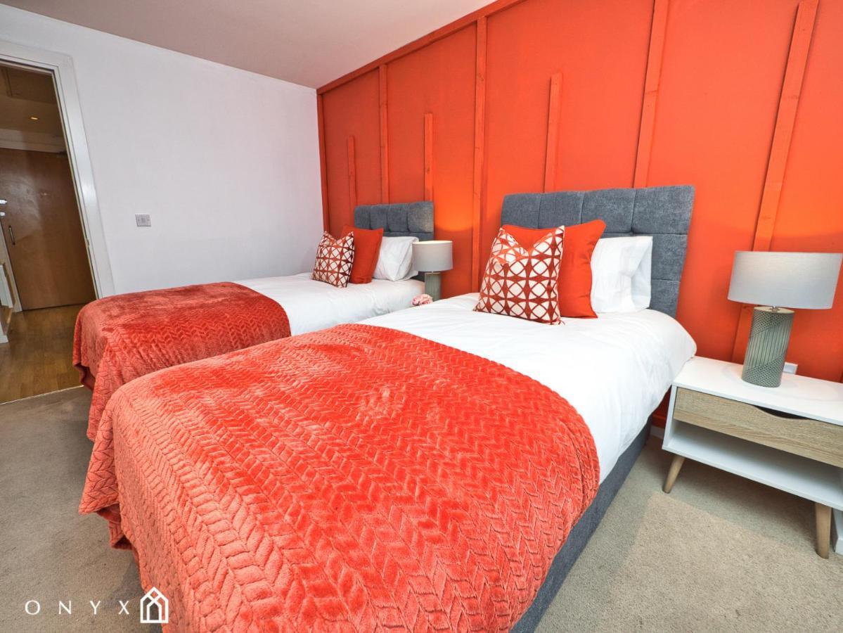 Onyx Bullring Stunning Large Spacious City Centre Apartment เบอร์มิงแฮม ภายนอก รูปภาพ