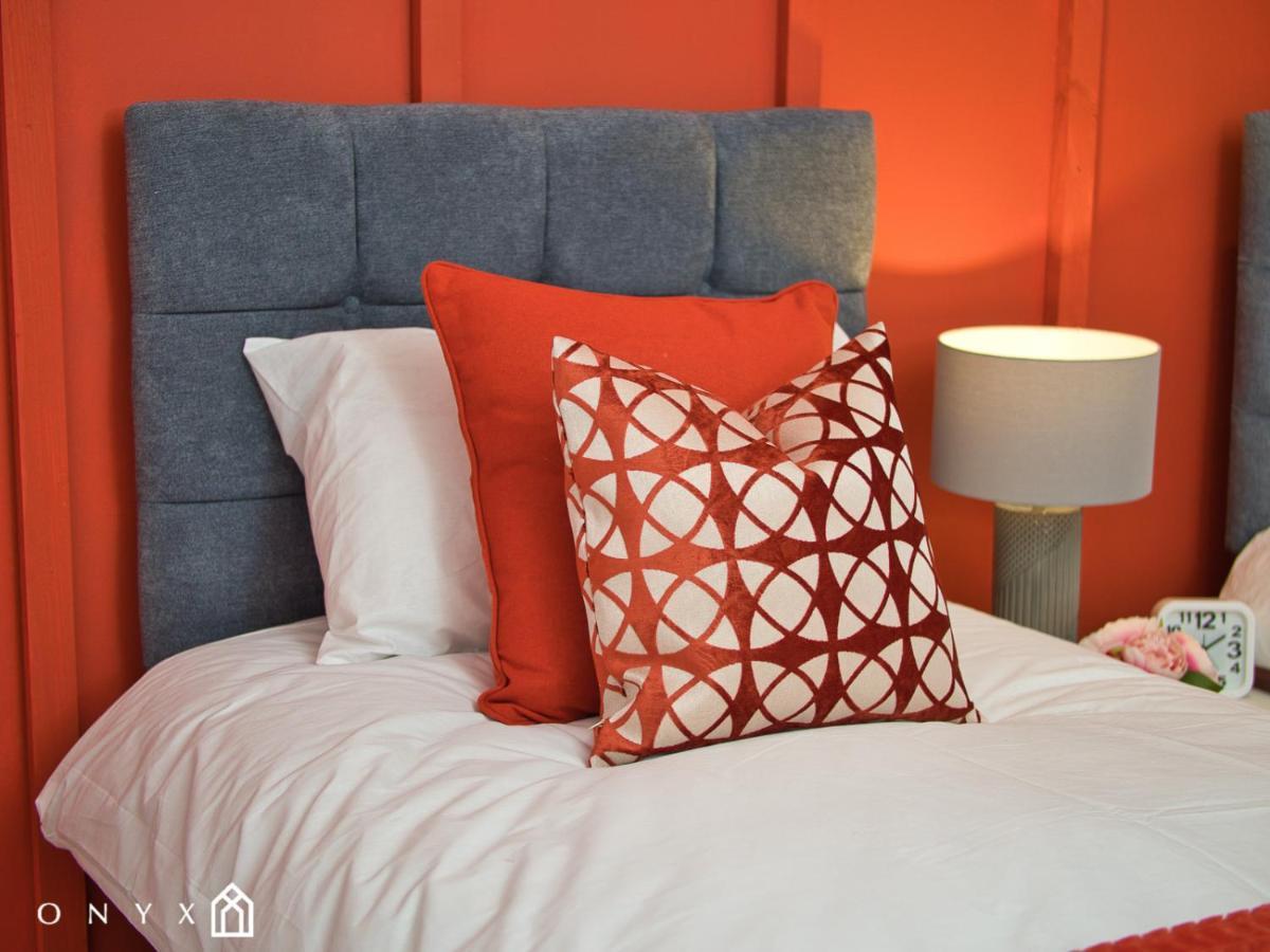 Onyx Bullring Stunning Large Spacious City Centre Apartment เบอร์มิงแฮม ภายนอก รูปภาพ